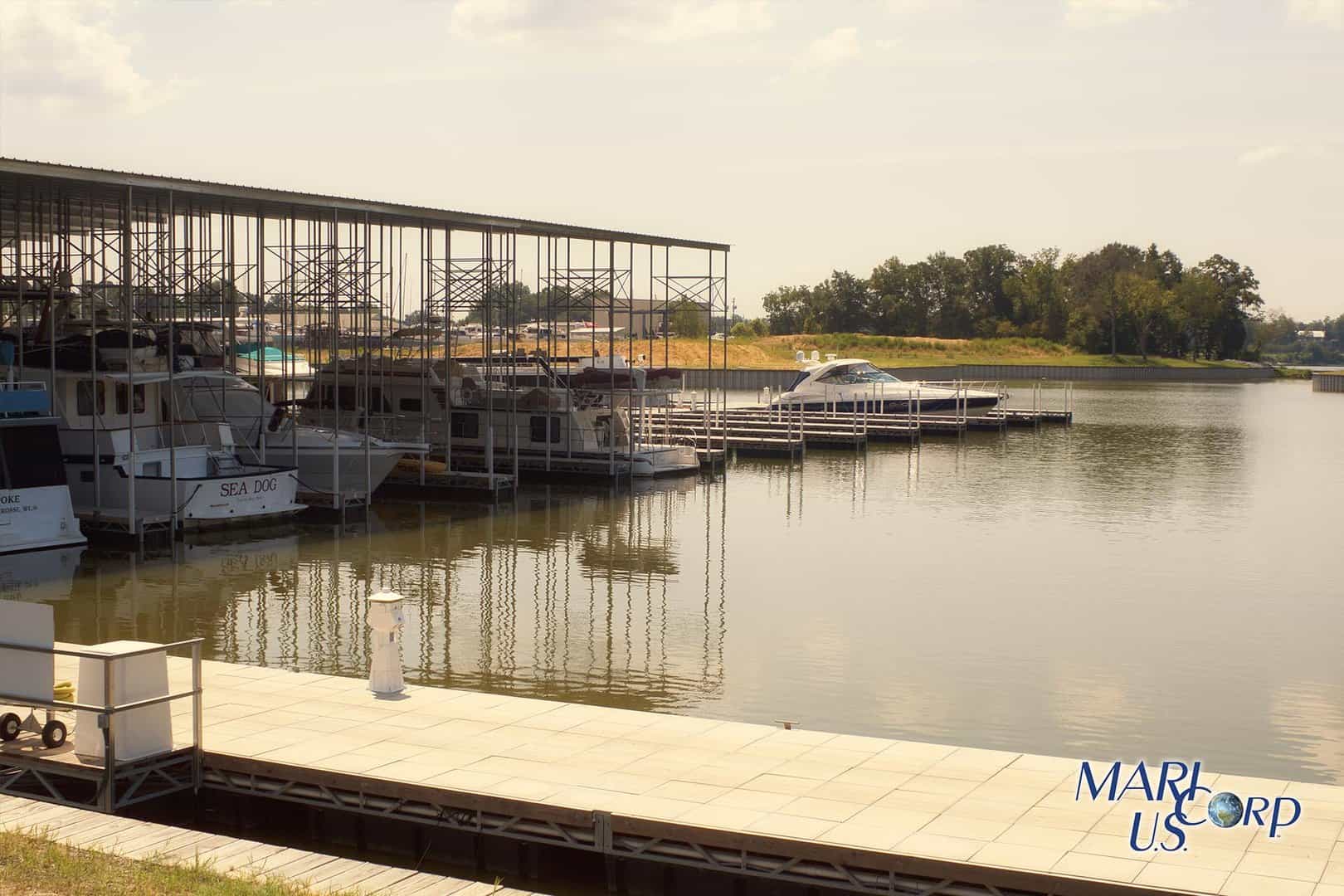 Kingfisher Bay Marina Maricorp
