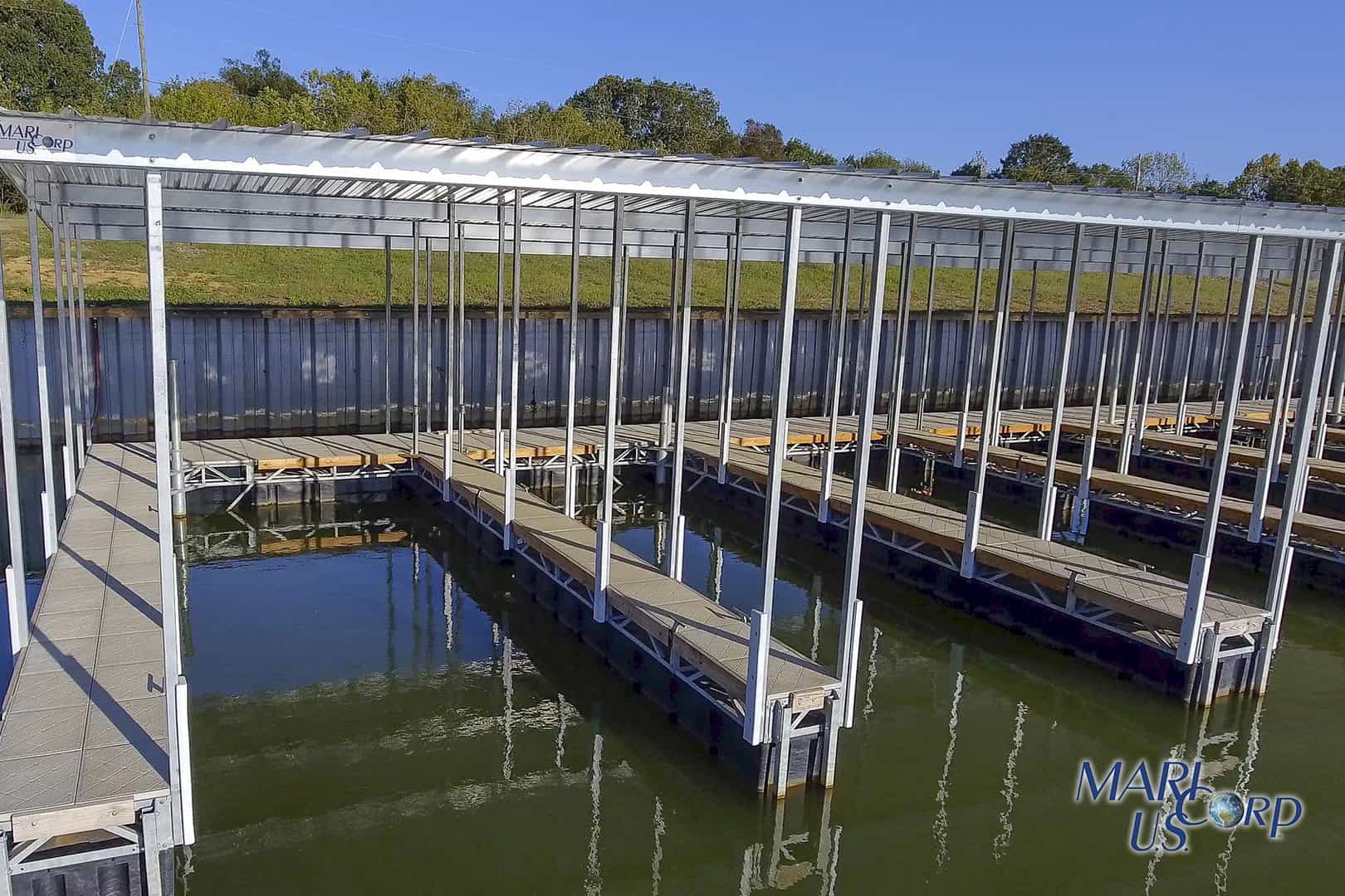 Kingfisher Bay Marina Maricorp